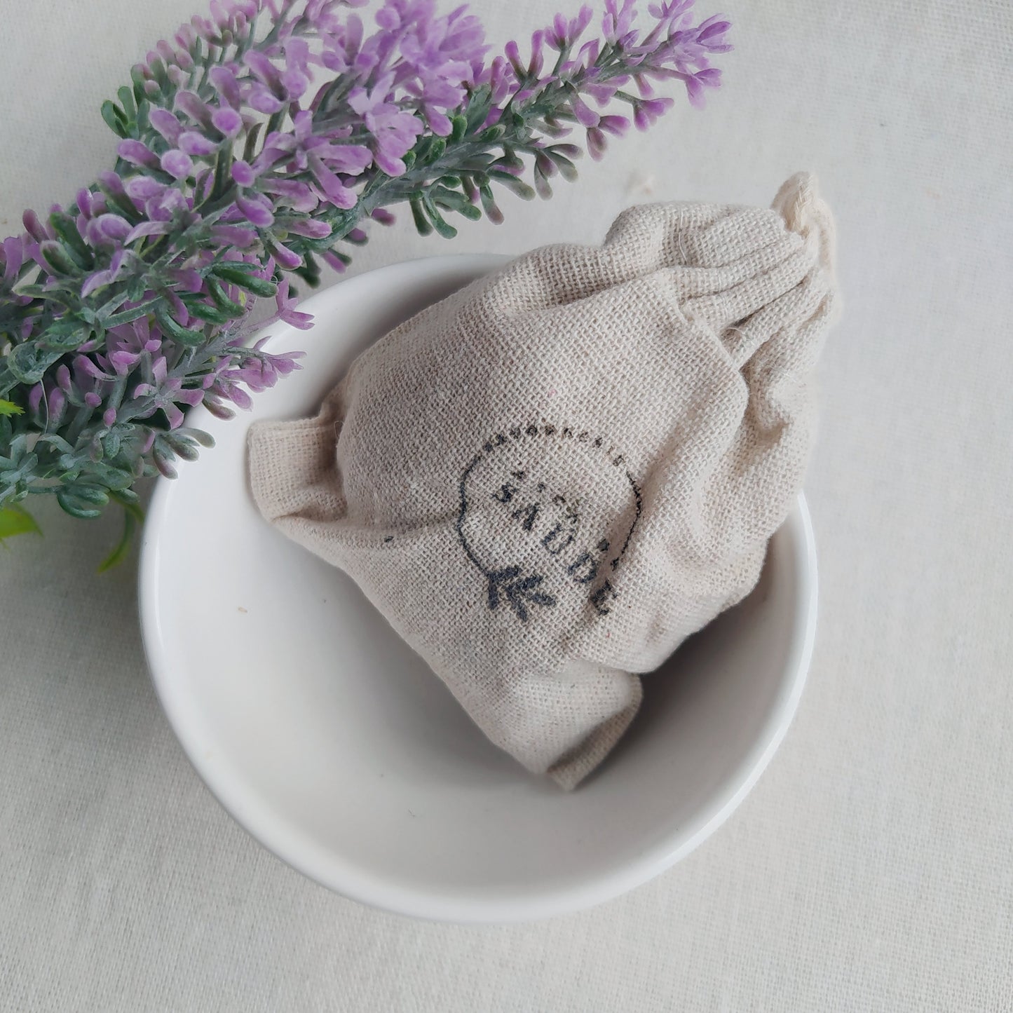 Ambientador de Armario o Cajones Artesanal en Saquito Lavanda