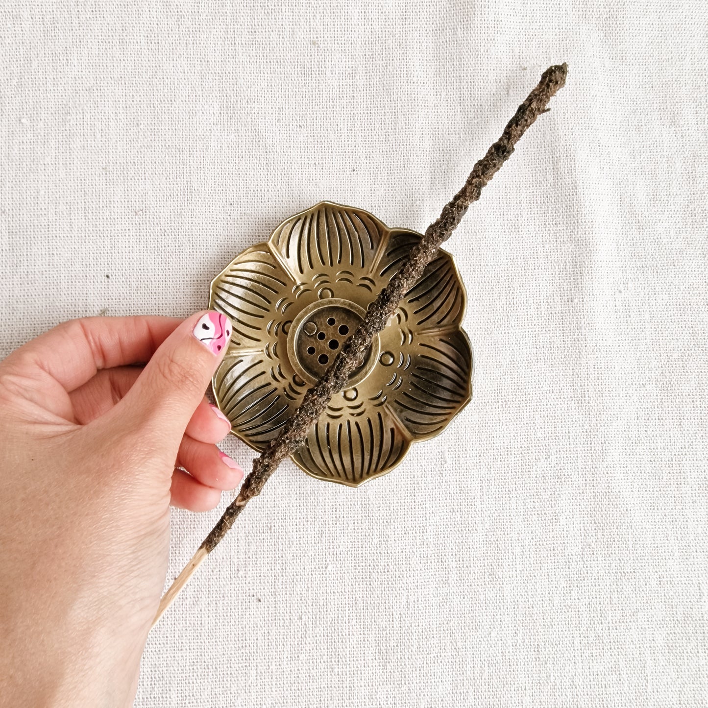 Portainciensos Flor Metal color Bronce