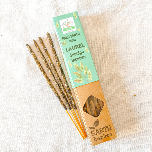 Incienso Artesanal Palo Santo con Laurel • Abundancia, Éxito y Limpieza Profunda