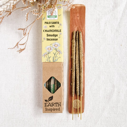 Incienso Artesanal Palo Santo con Manzanilla • Calma Profunda, Confort y Sanación
