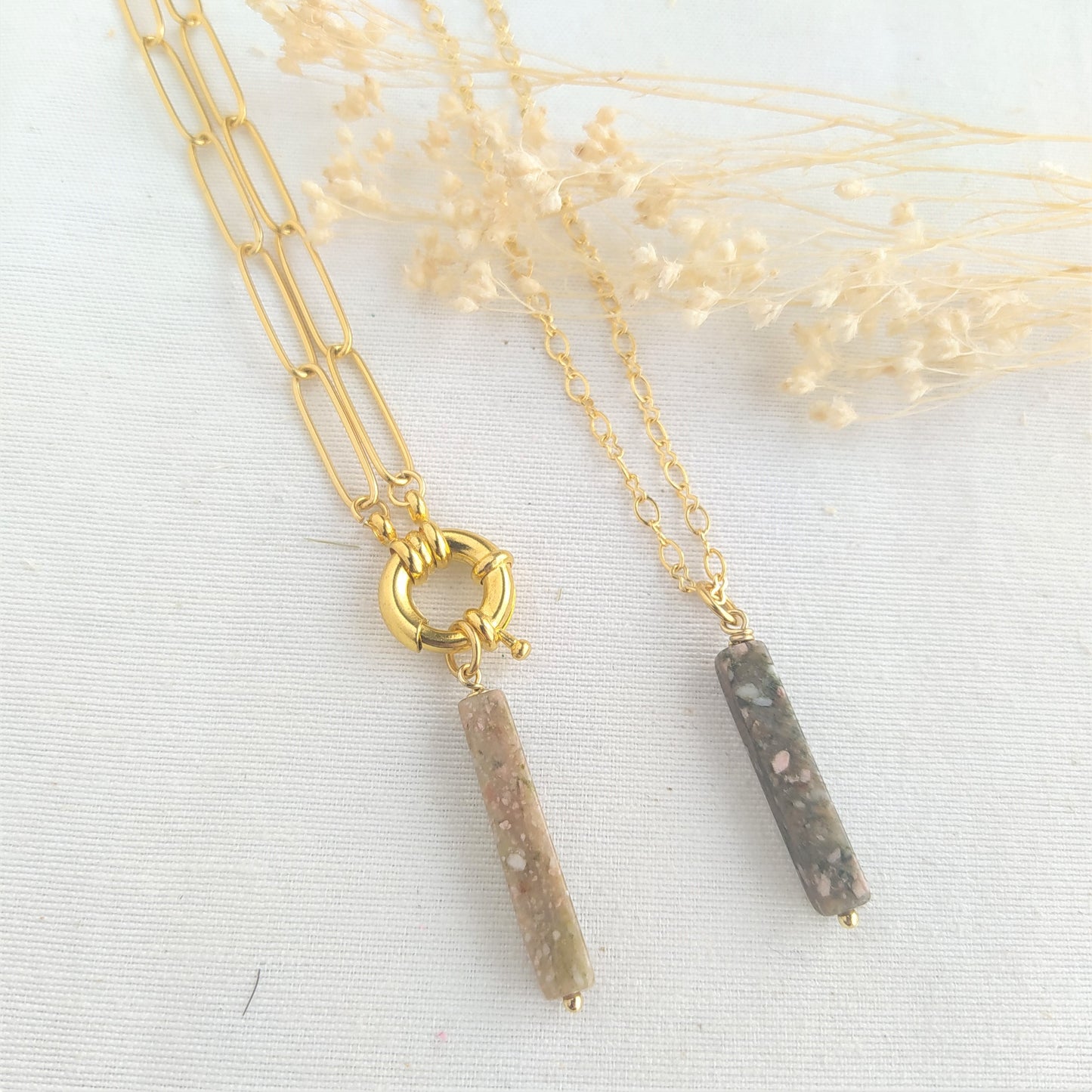 Charm Piedra Natural Unakita