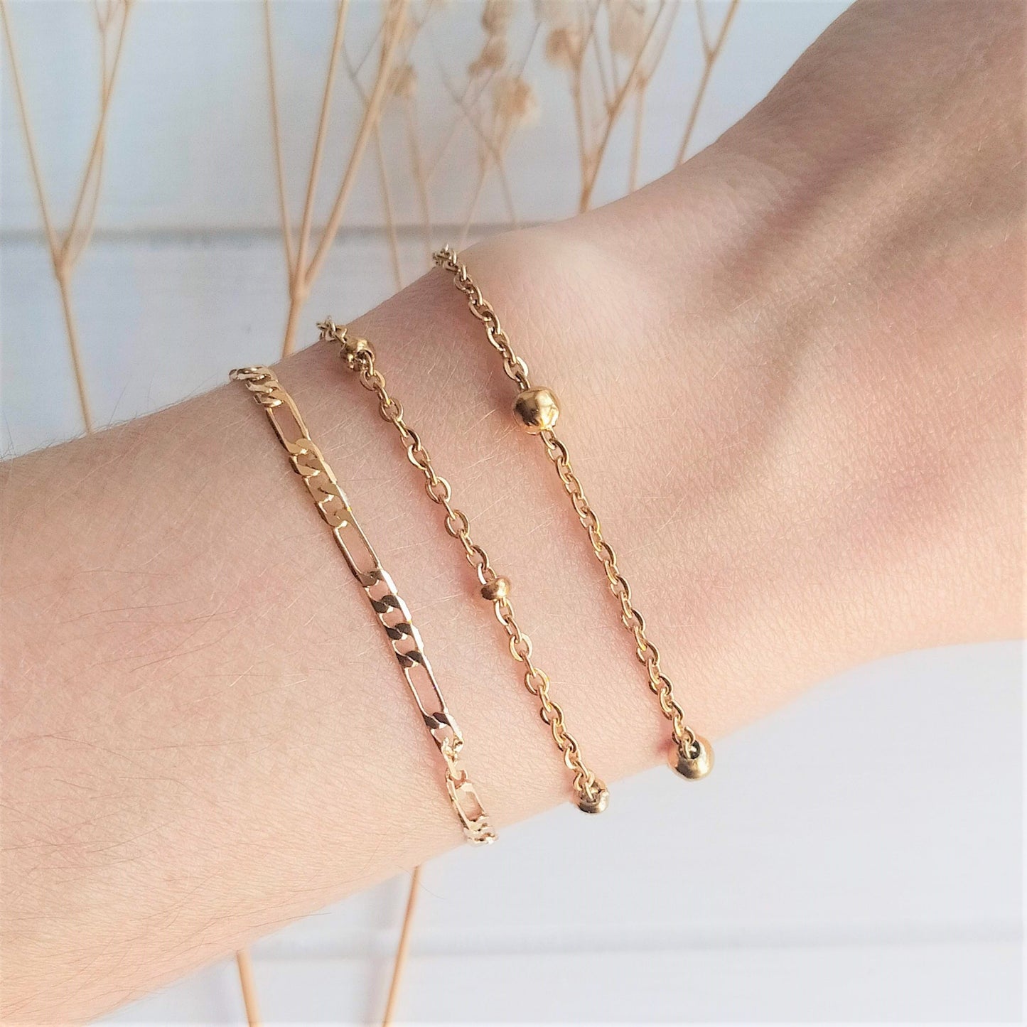 Pulsera Bolitas ·4· Acero Dorado