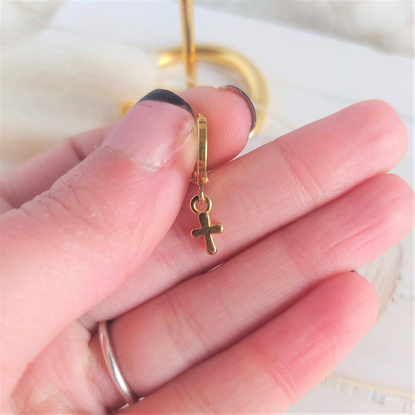 Aro Mini Cruz Dorado