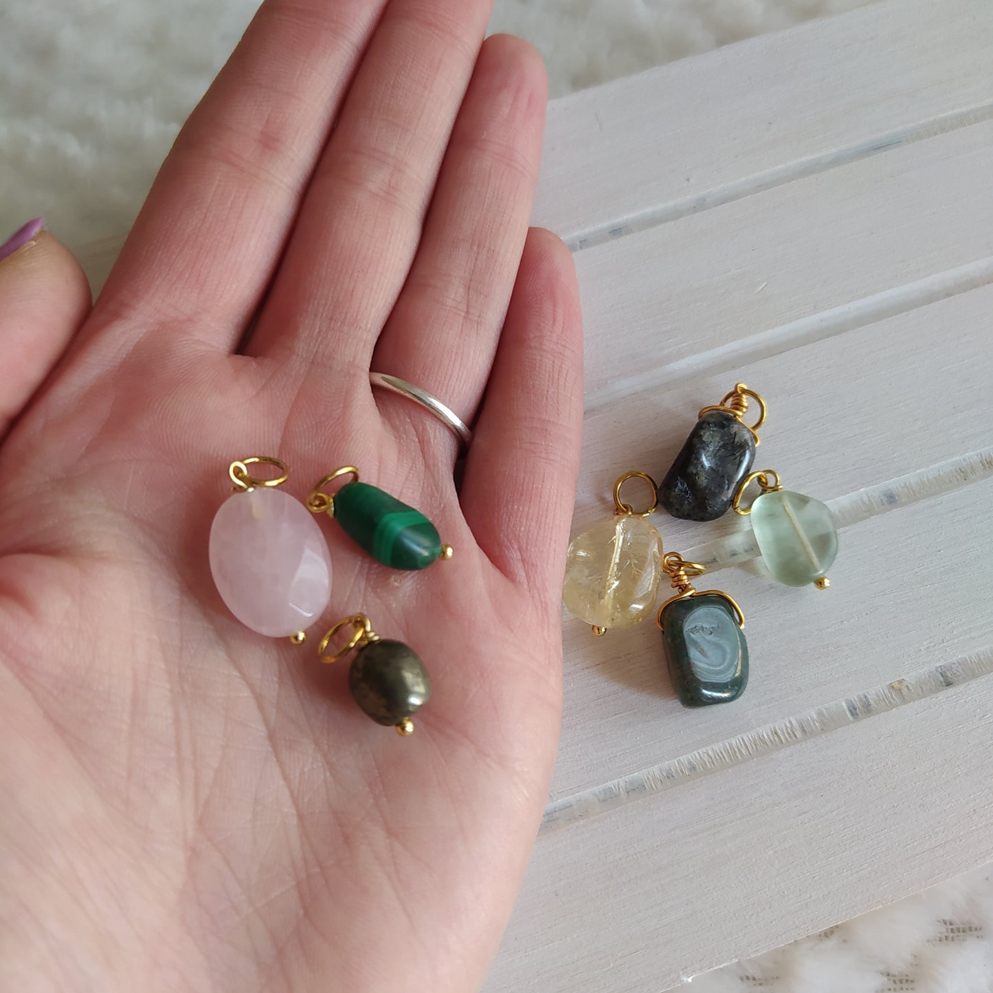 Charms Piedras Naturales con anilla