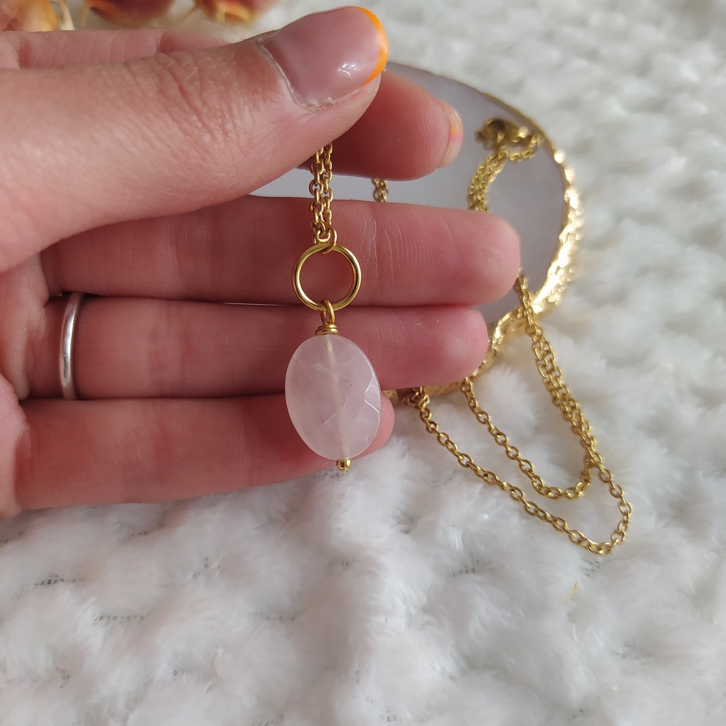 Collar Colgante Cuarzo Rosa Acero Baño de Oro