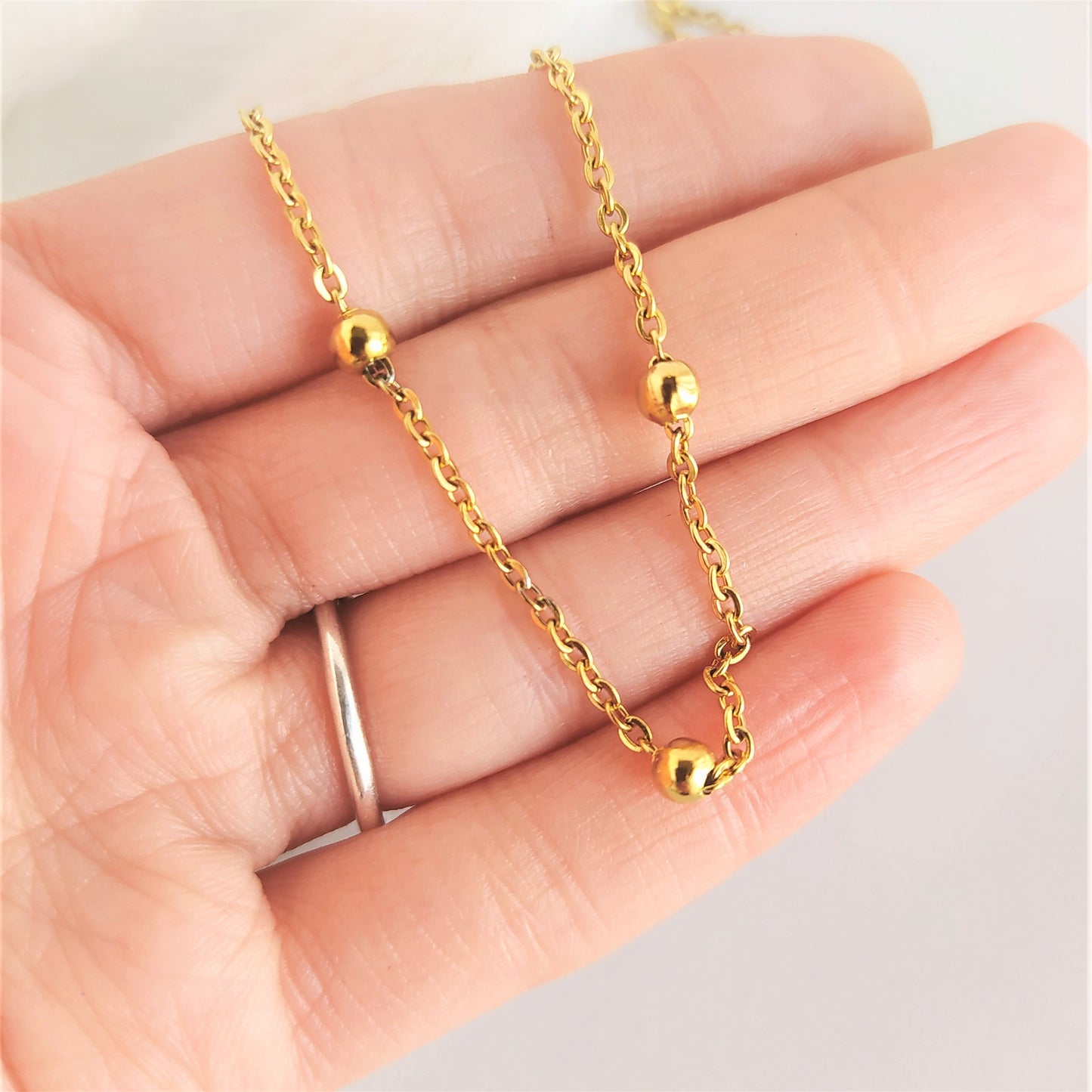 Collar Bolitas ·4·