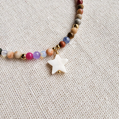 Collar Antillas Mix de Minerales y Colgante de Nácar