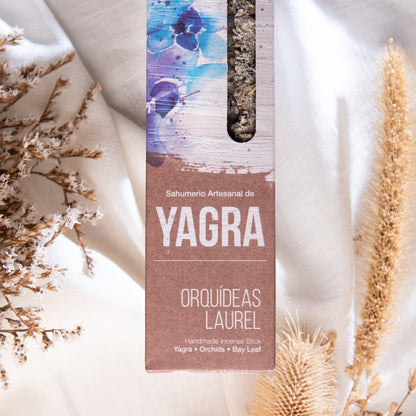 Con esta línea de Sahumerios Masala de Yagra surge la inspiración para crear las más maravillosas mezclas. Al encender un sahumerio de esta línea de Masalas, su humo envía vibraciones curativas que llegan a todos los rincones. Los aromas de esta línea nos ayudan a conseguir un destino próspero.