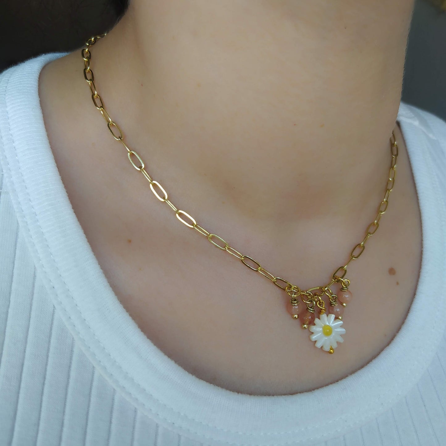 Collar Margarita y Piedra Luna