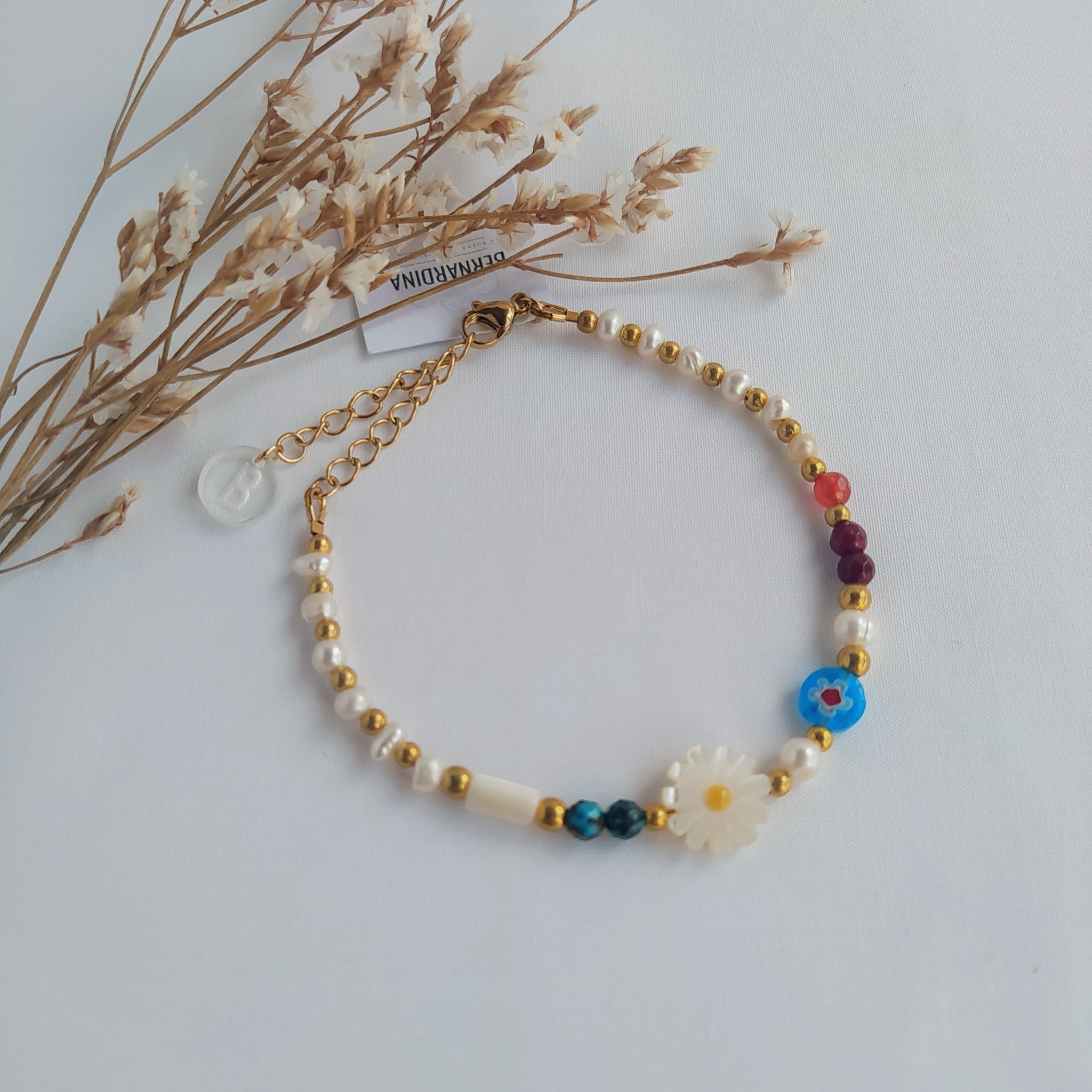 Pulsera Isla con Perlas de Agua Dulce y Piedras Semipreciosas