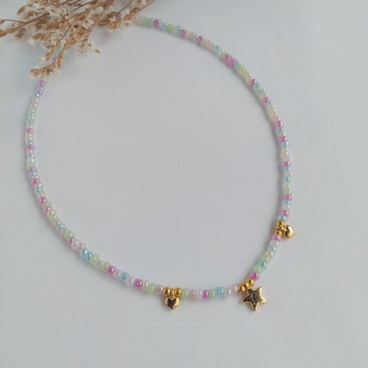 Collar Petit con Rocallas de Colores y Charms