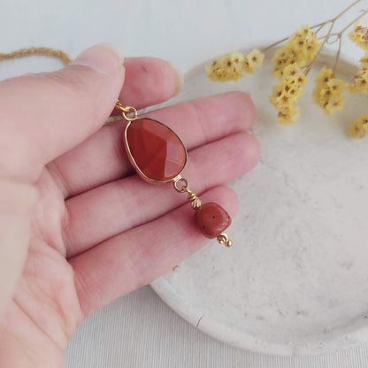 Lo elijas por su color, su diseño o su energía revitalizadora, el collar Julieta en Jaspe Rojo no te decepcionará.