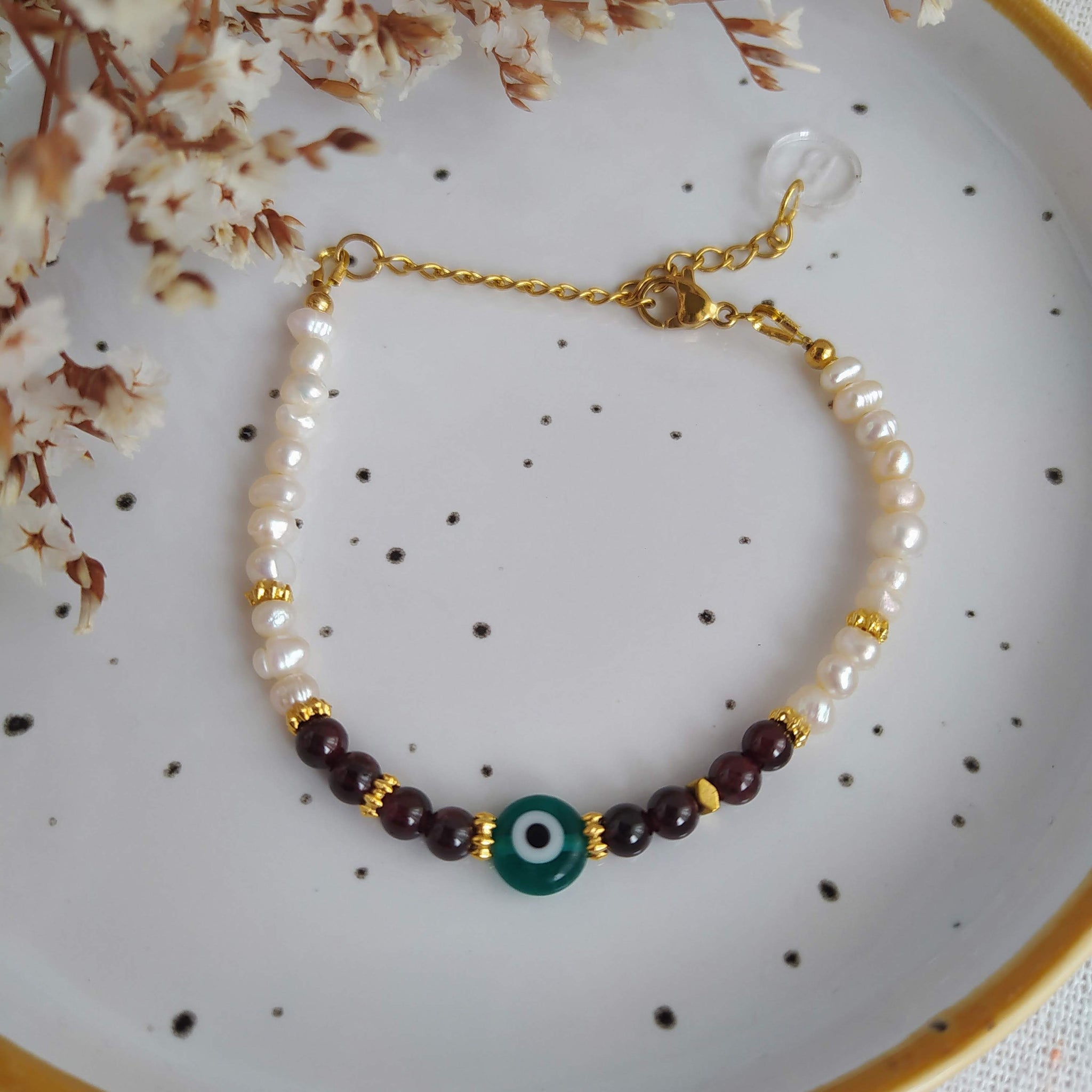 Pulsera Protección Energética Ojo Turco y Granate