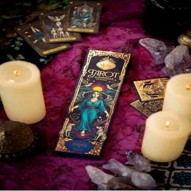 Incienso Sagrada Madre Tarot de Marsella – Magnolia y Olíbano