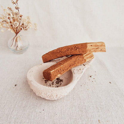Varita de Palo Santo con Canela