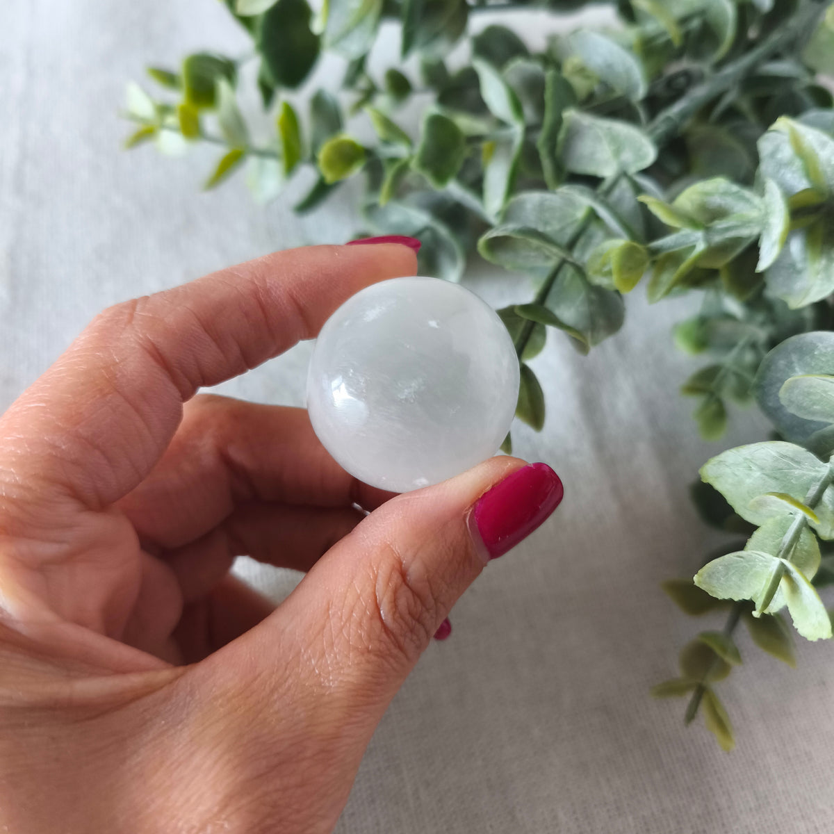 Rodado de Selenita Pulida | Estabilidad, Limpieza Energética y Paz
