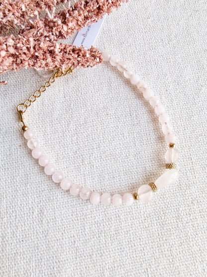 Pulsera Amuleto de Cuarzo Rosa | Autoestima, Amor, Sanación y Paz Interior.