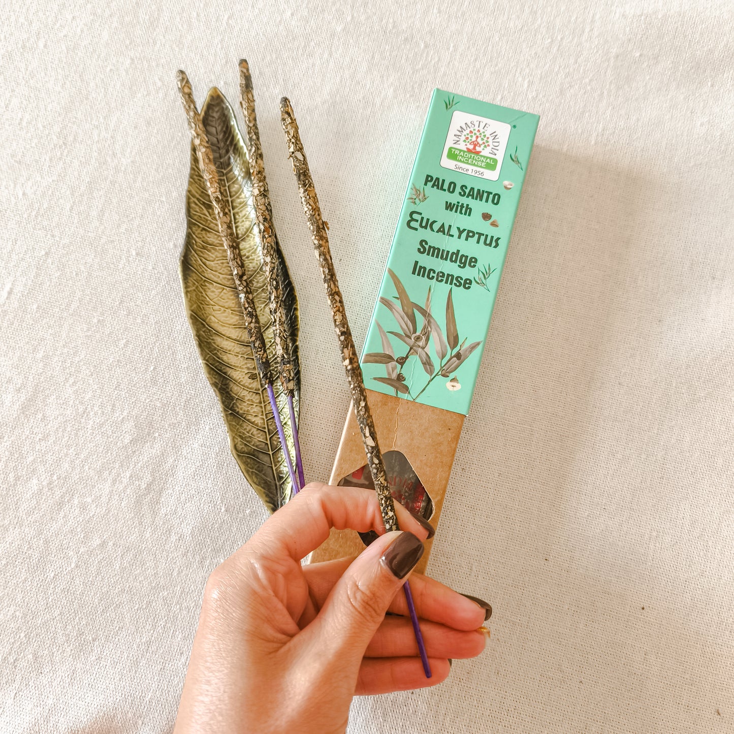 Incienso Artesanal Palo Santo con Eucalipto • Limpieza Total, Vitalidad y Protección