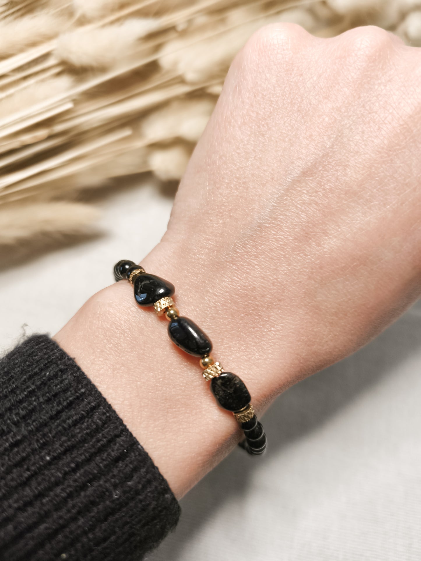 Pulsera Amuleto de Turmalina Negra | Escudo Energético, Enraizamiento y Limpieza.