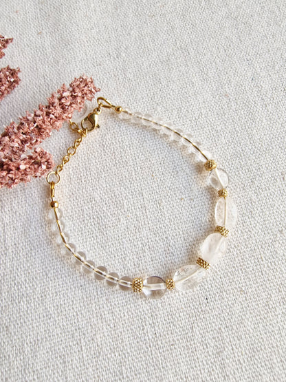 Pulsera Amuleto Luz de Cuarzo Cristal | Energía, Claridad y Conexión Espiritual.