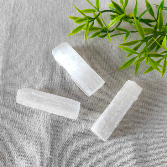 Barra Selenita 6-7cm | Mineral Natural para Limpieza y Calma