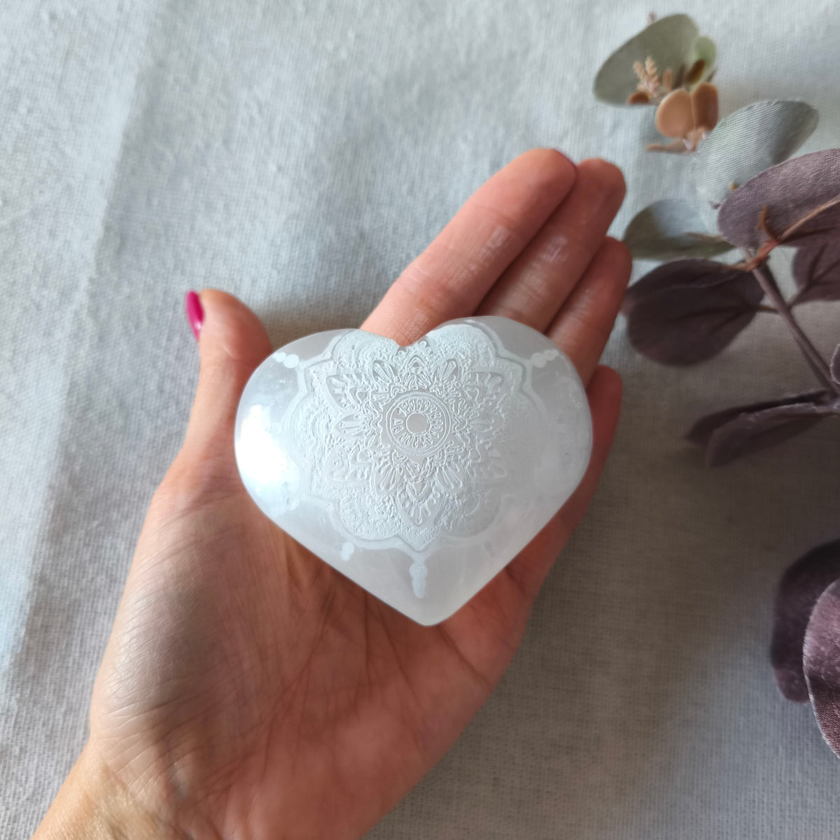Corazón de Selenita Grabado con Mandala | Limpieza de Energética, Calma y Armonía