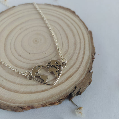 Collar El Mundo Plateado